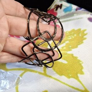 ( 5 for $20 when bundled!!) Chic Black Wire Bracelet